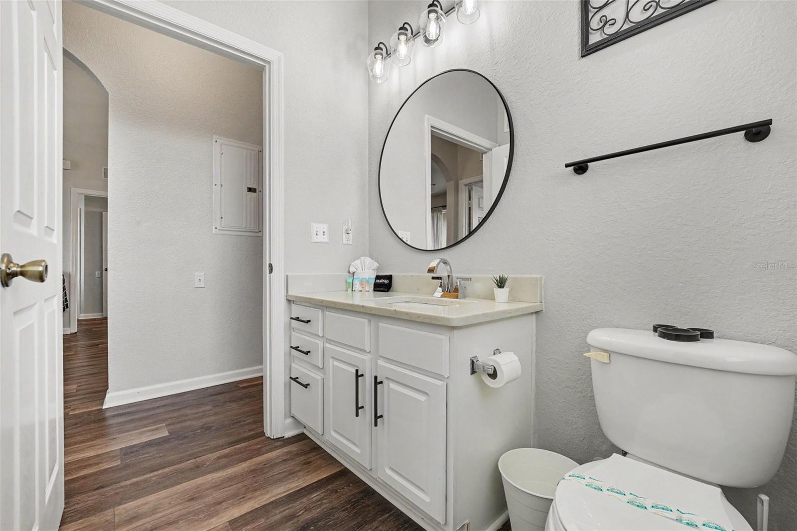 VENTURA WINDSOR HLS P7 - Residential