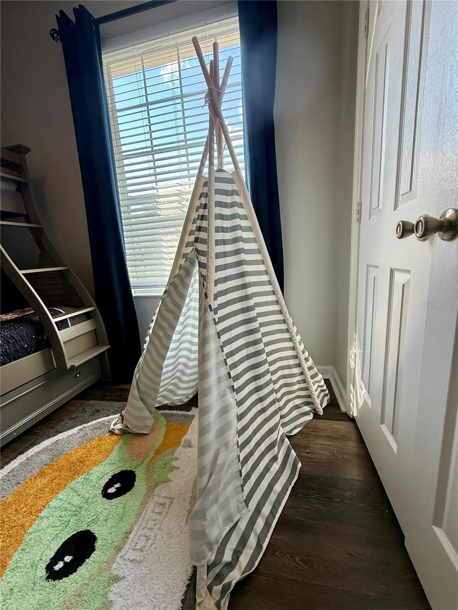 VENTURA WINDSOR HLS P7 - Residential