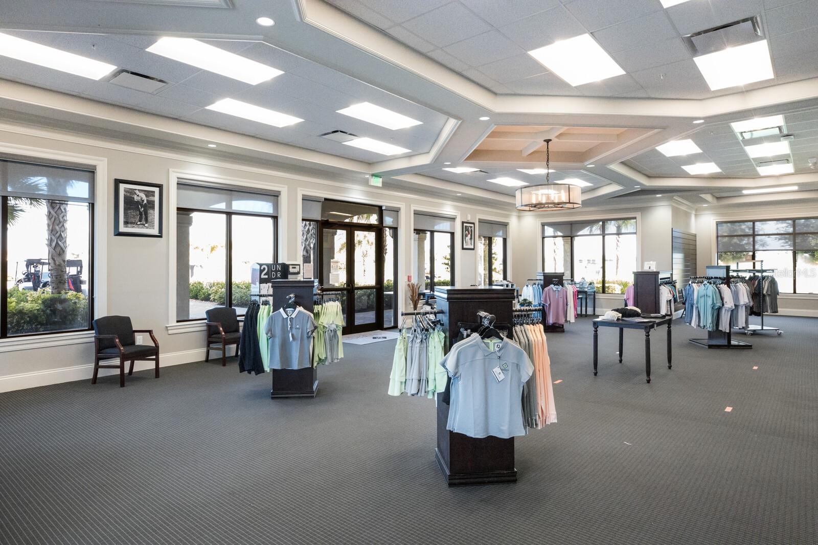 LAKEWOOD NATIONAL GOLF AND COUNTRY CLUB - Residential
