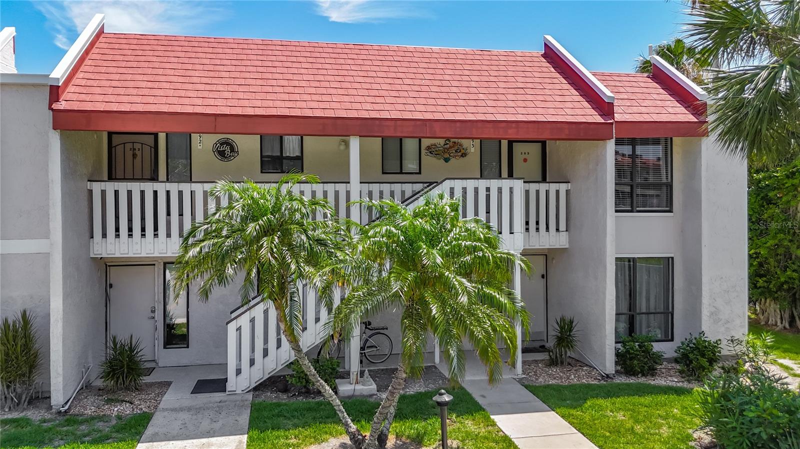 RUNAWAY BAY - Residential