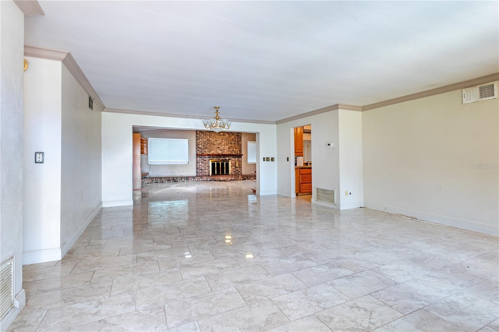 WOODRIDGE - Residential