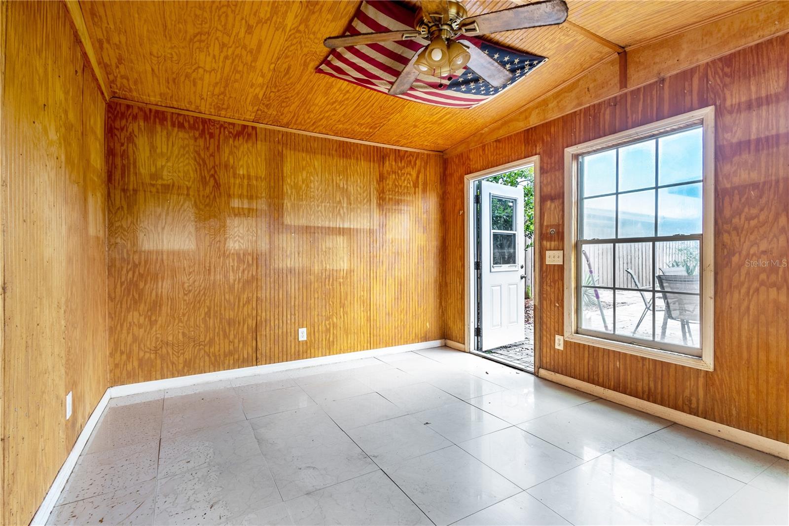 WOODRIDGE - Residential