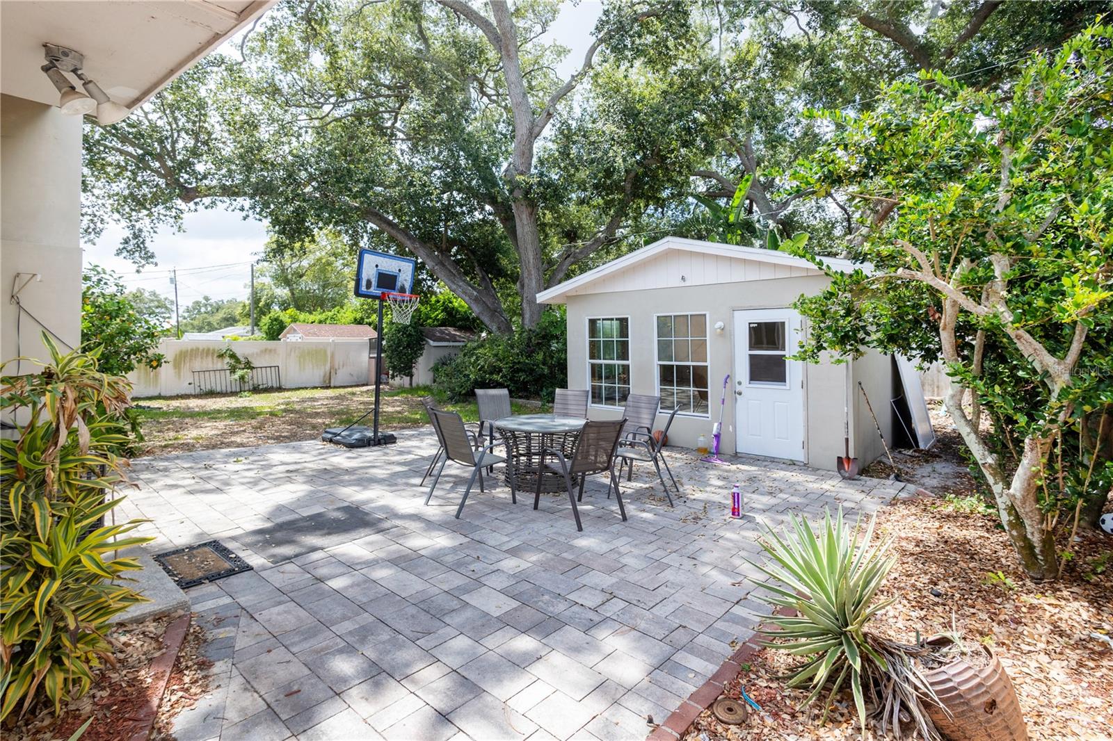 WOODRIDGE - Residential
