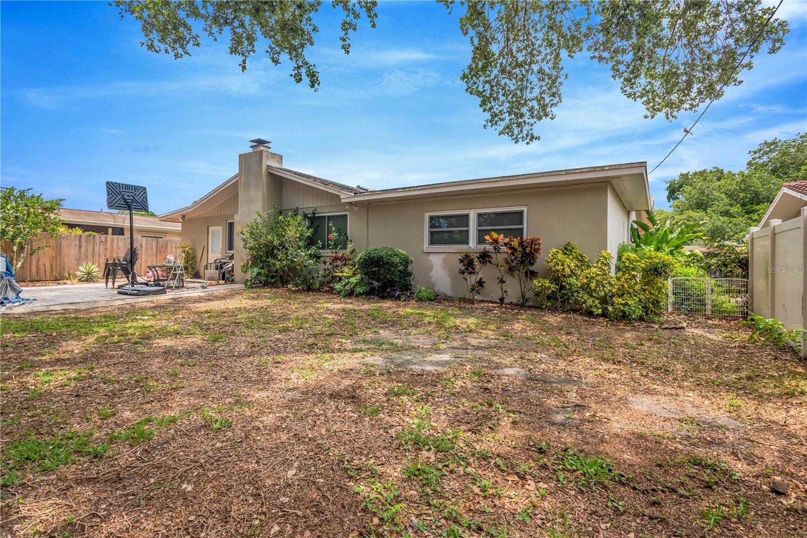 WOODRIDGE - Residential
