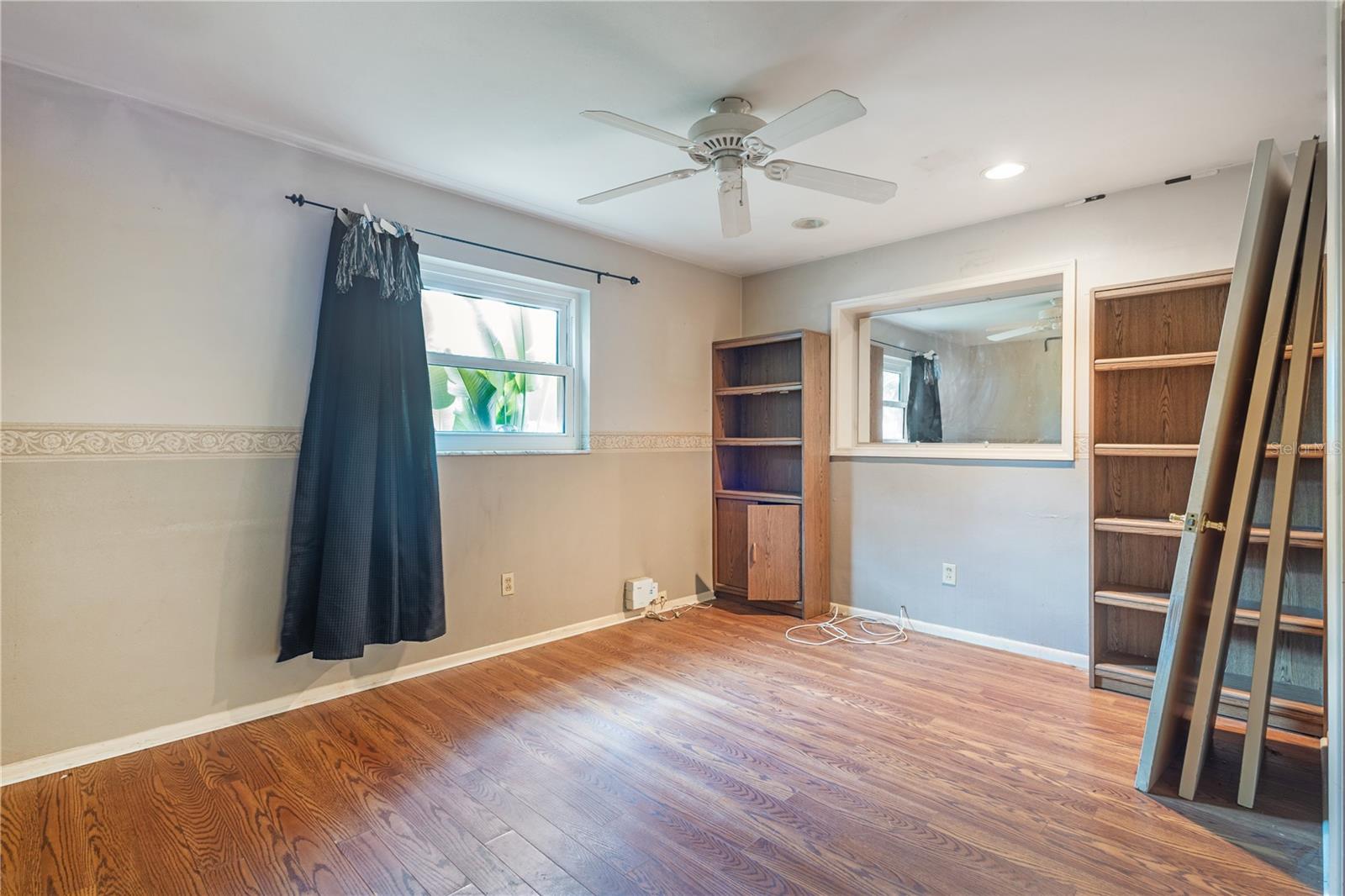 WOODRIDGE - Residential