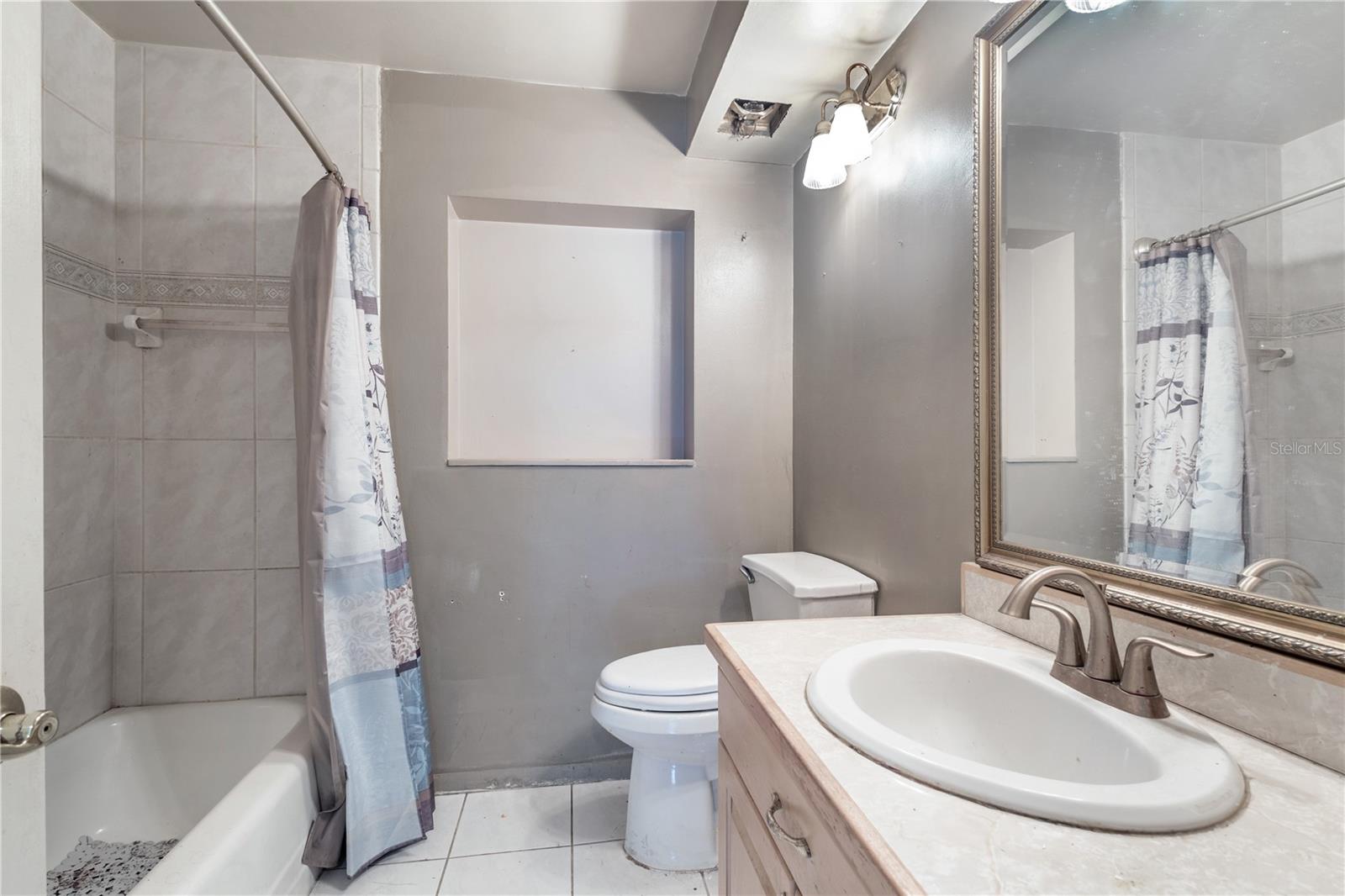WOODRIDGE - Residential