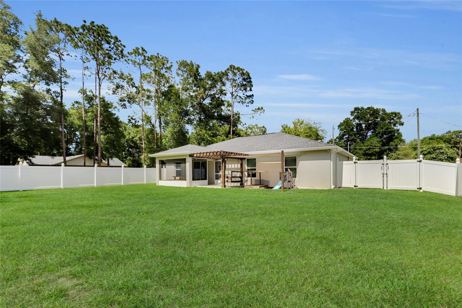 OCALA PARK EST - Residential