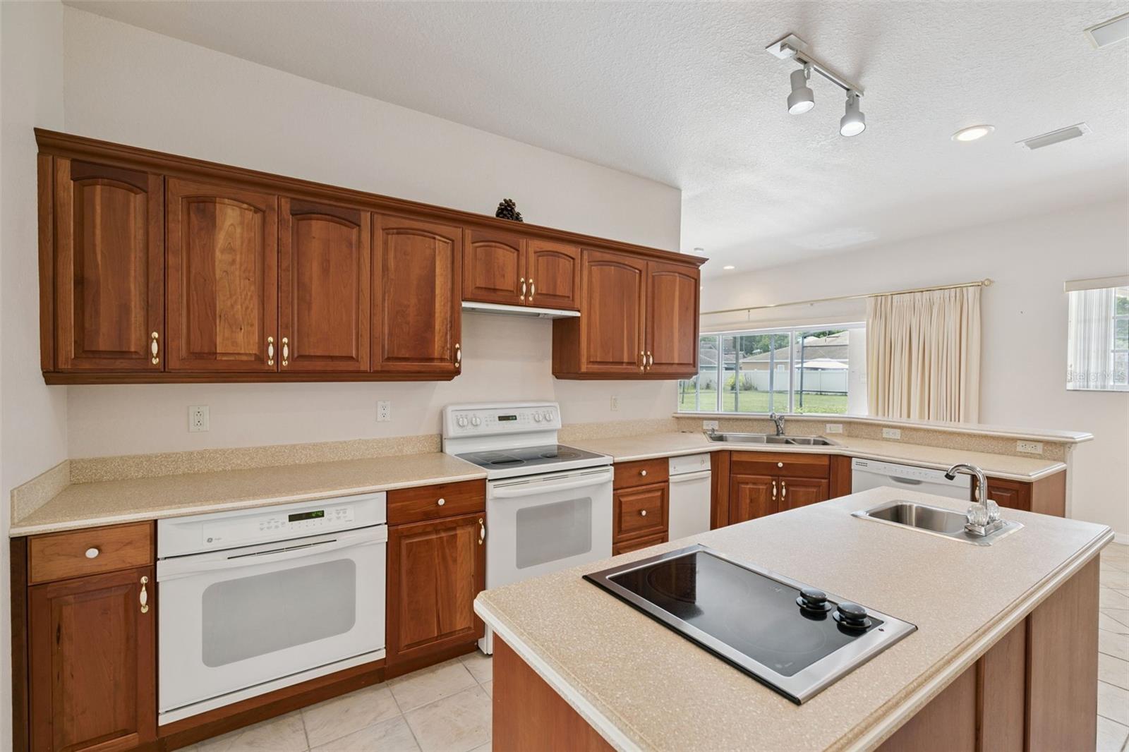 HYDE PARK PH 1 - Residential