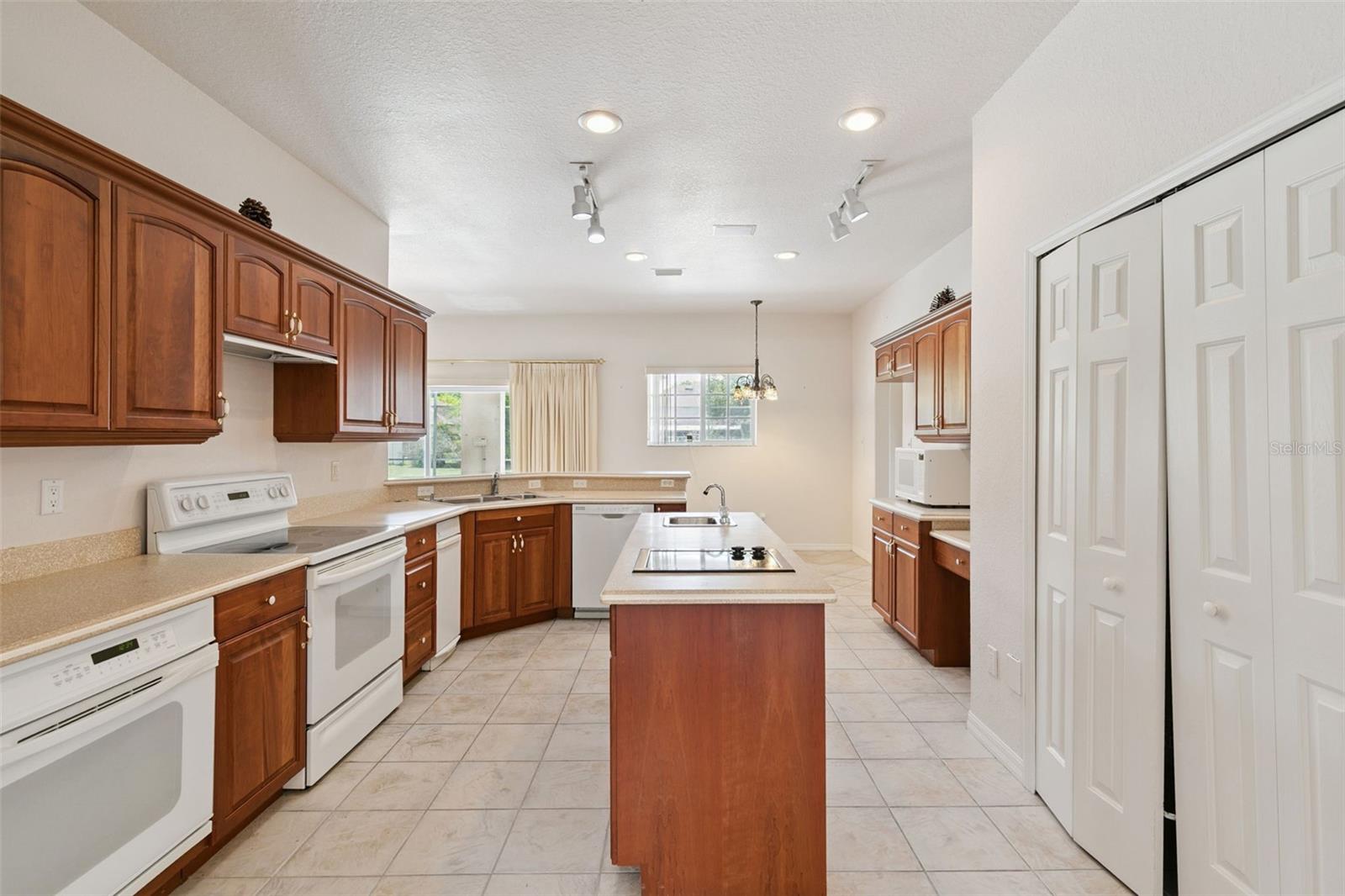 HYDE PARK PH 1 - Residential