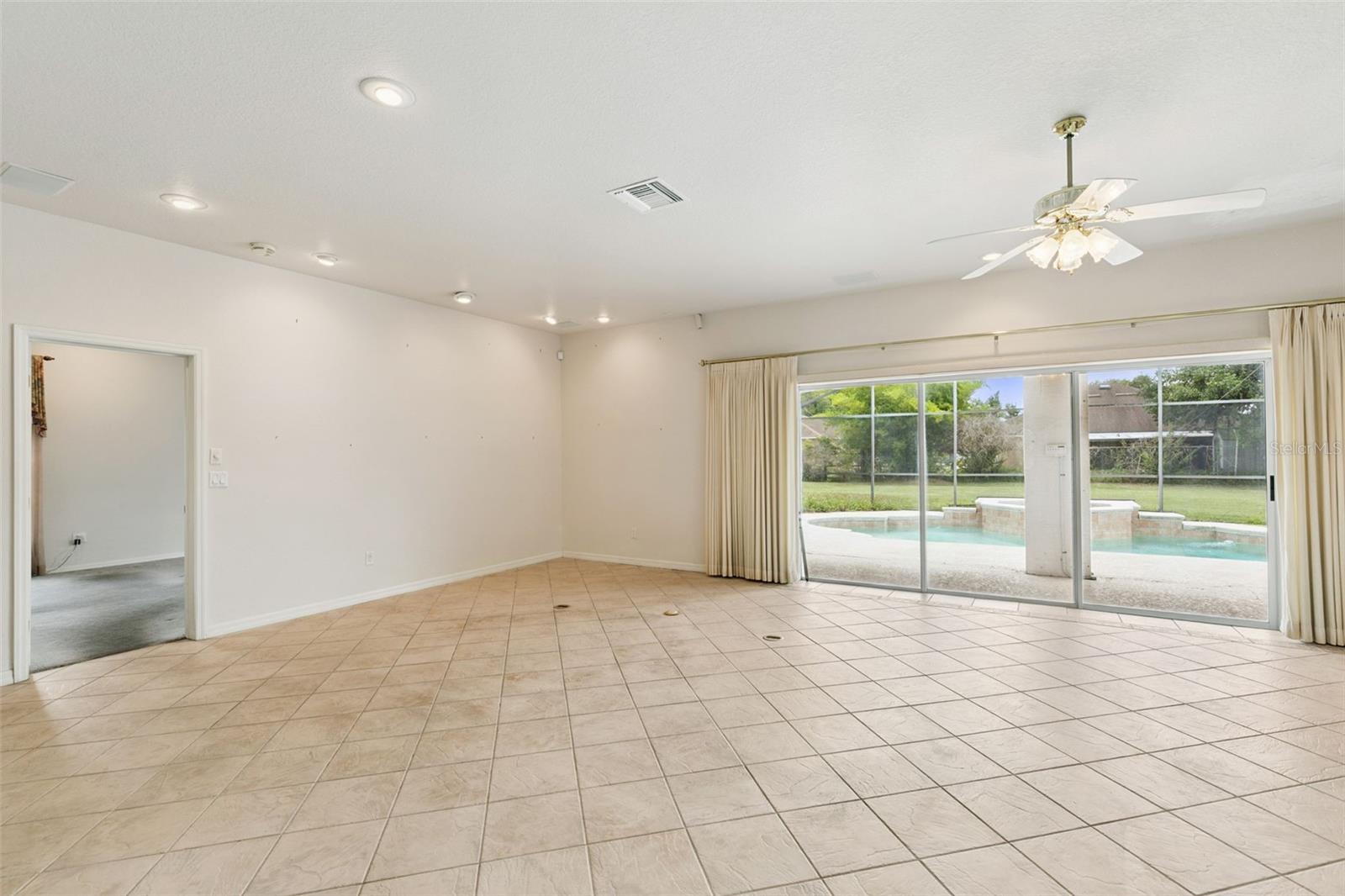 HYDE PARK PH 1 - Residential