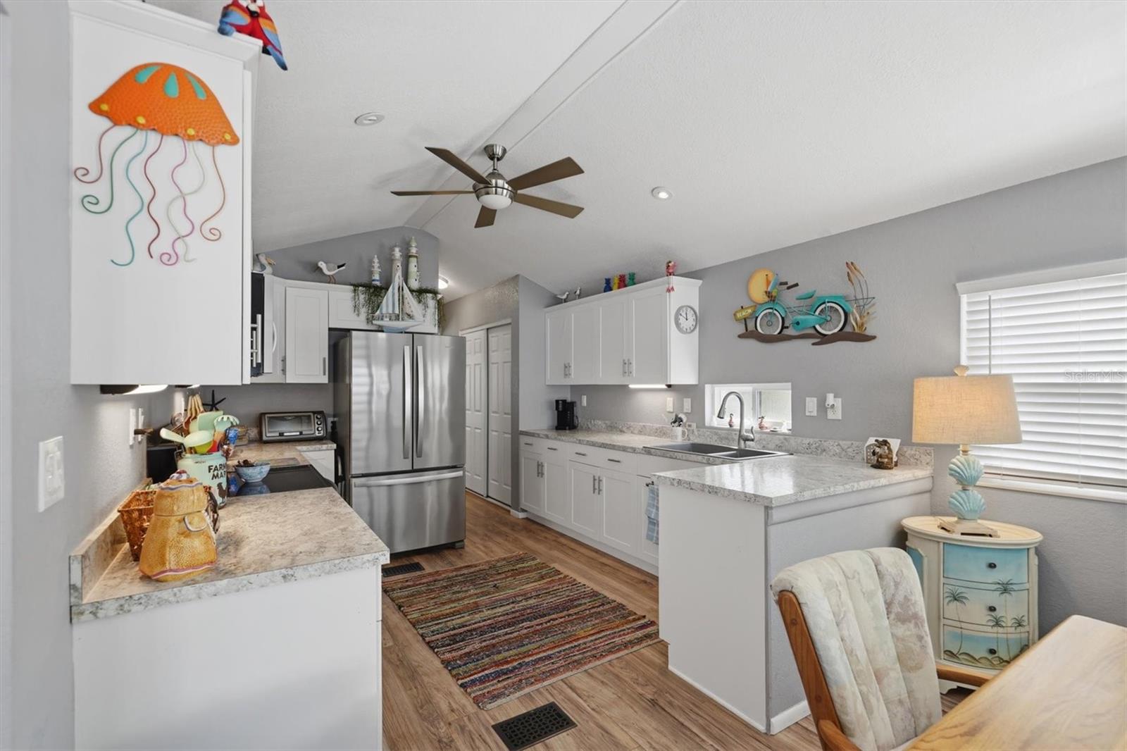 SARASOTA LAKES RV RESORT - Residential