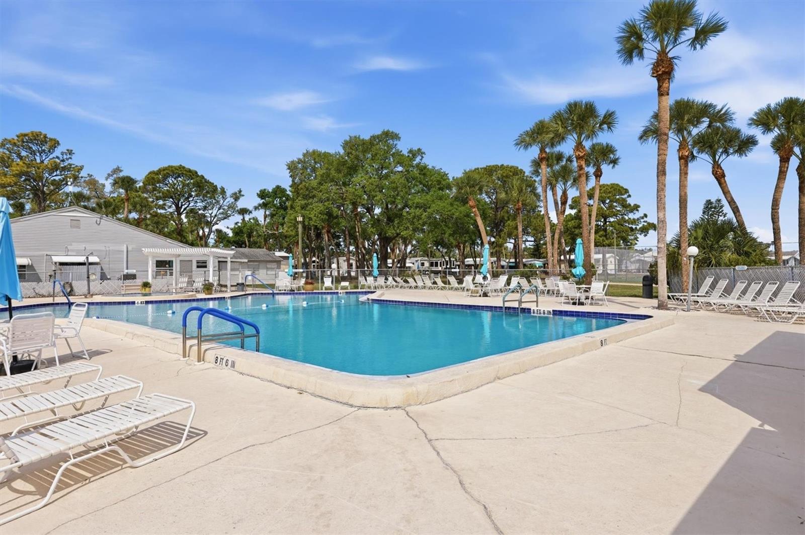SARASOTA LAKES RV RESORT - Residential