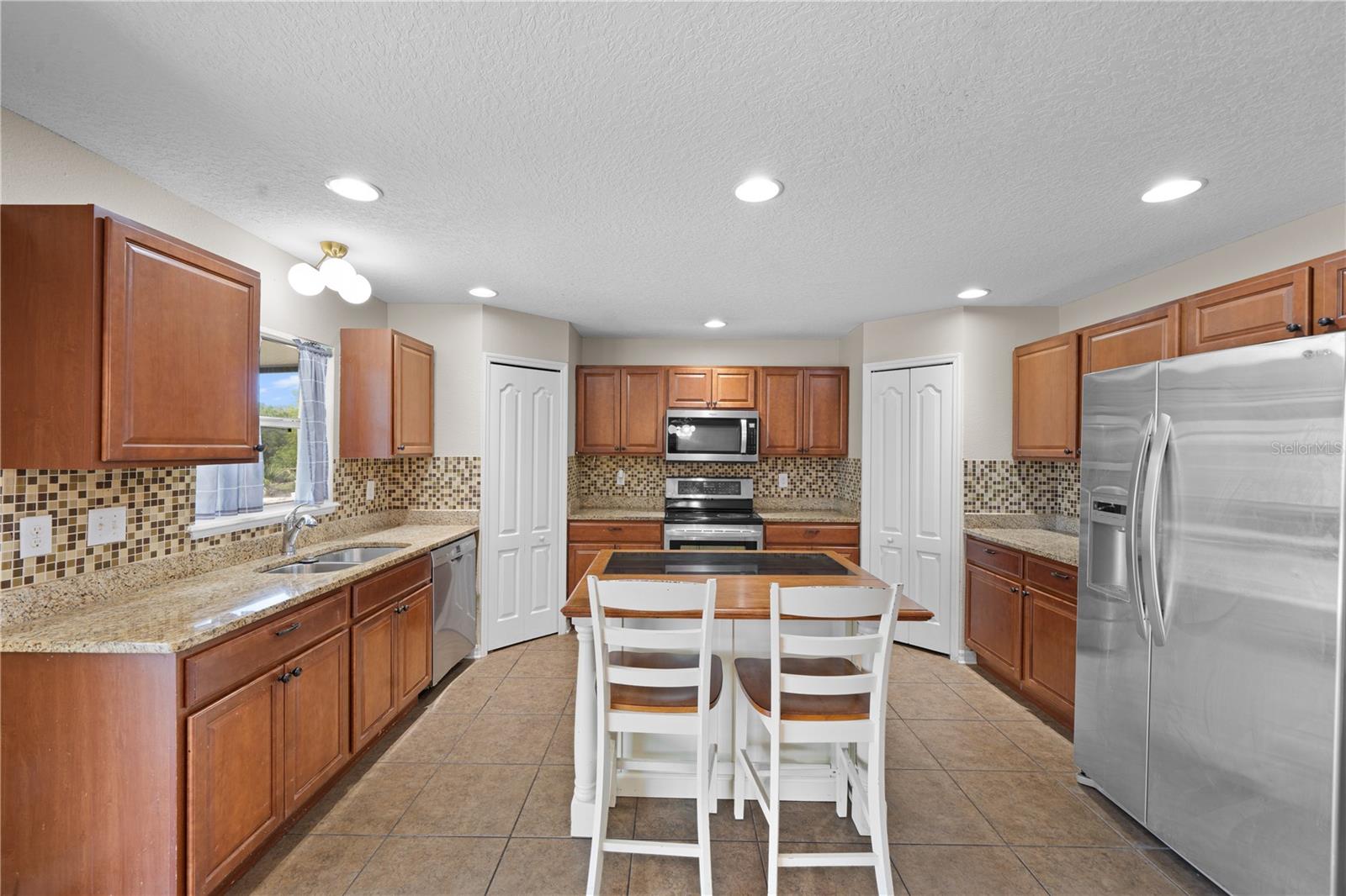 BAYWOOD PH 1B - Residential