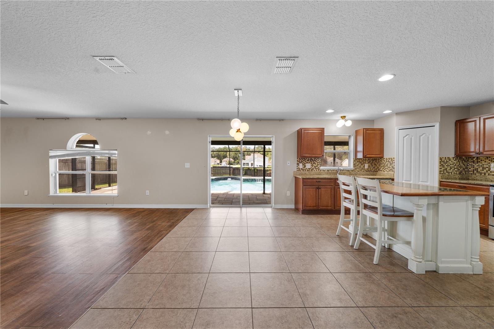 BAYWOOD PH 1B - Residential