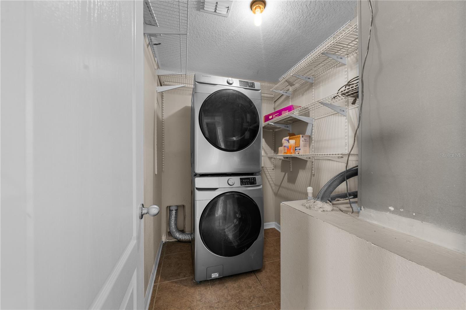 BAYWOOD PH 1B - Residential