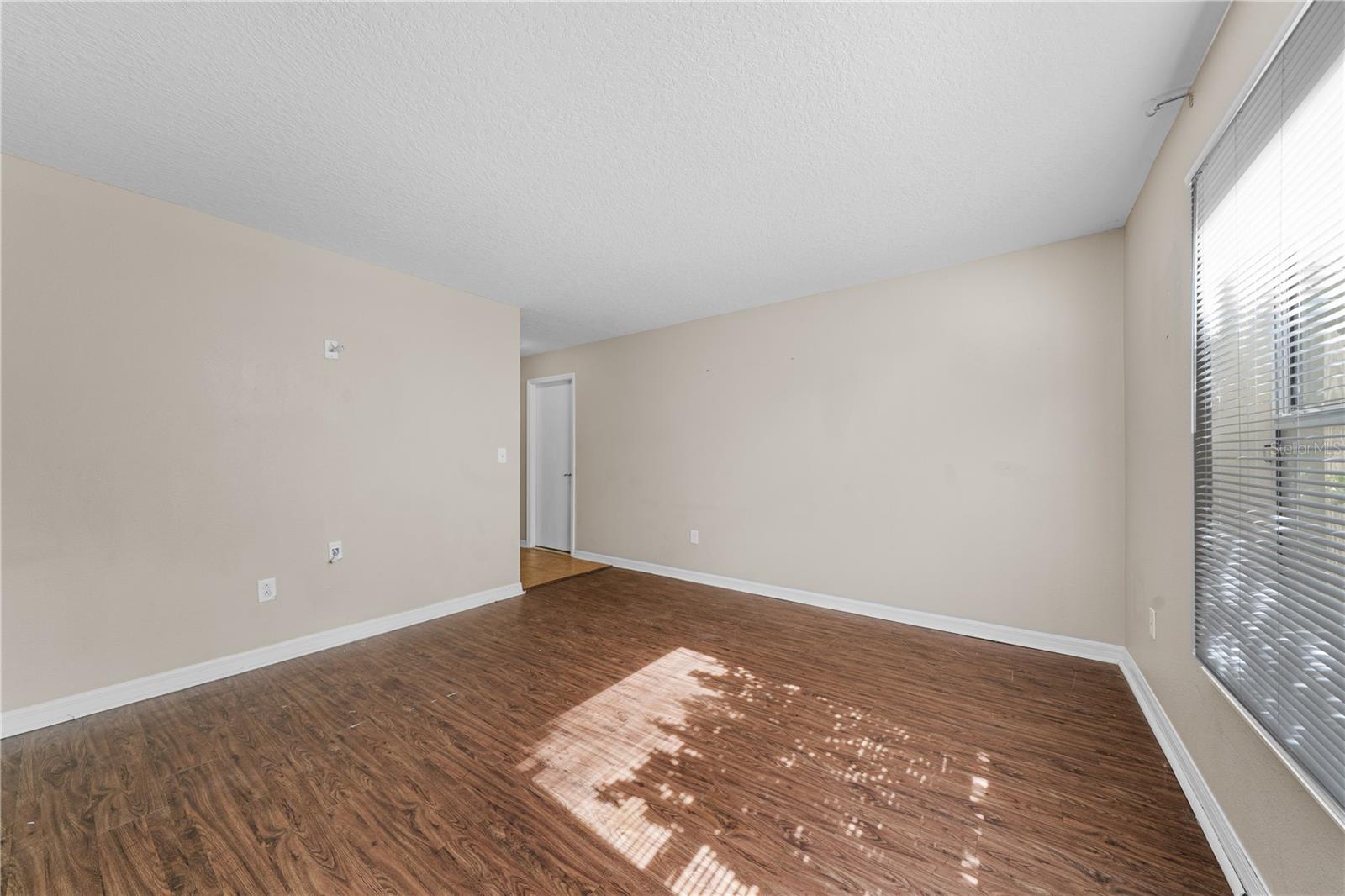 BAYWOOD PH 1B - Residential