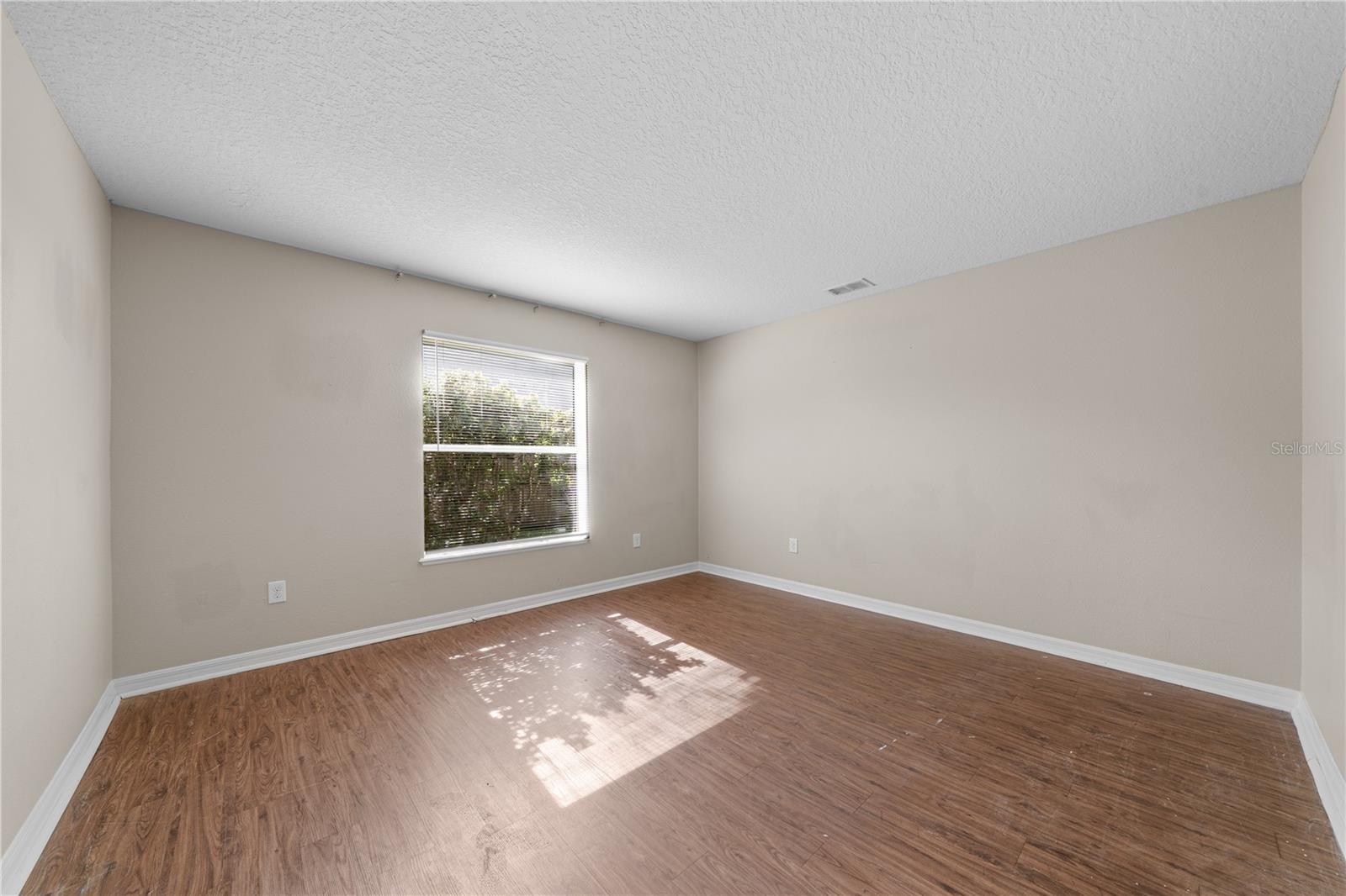 BAYWOOD PH 1B - Residential