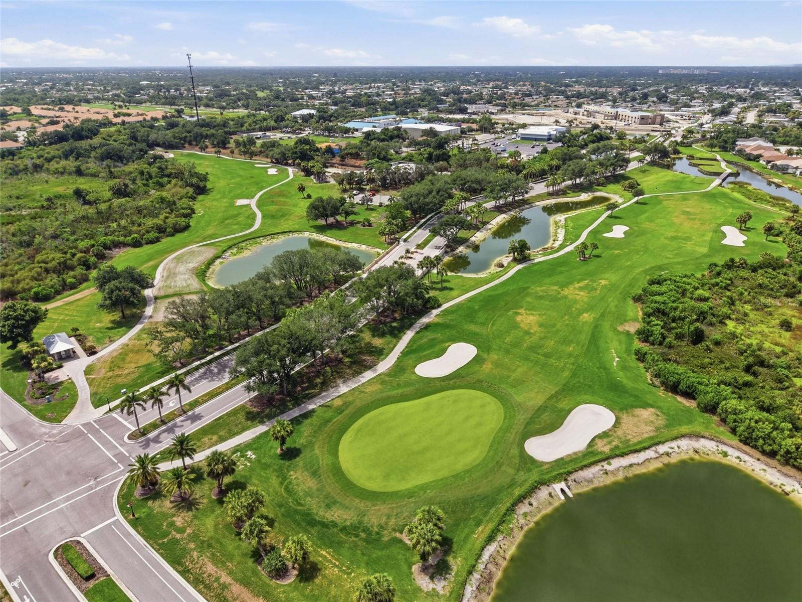 PELICAN POINTE GOLF & COUNTRY CLUB - Residential