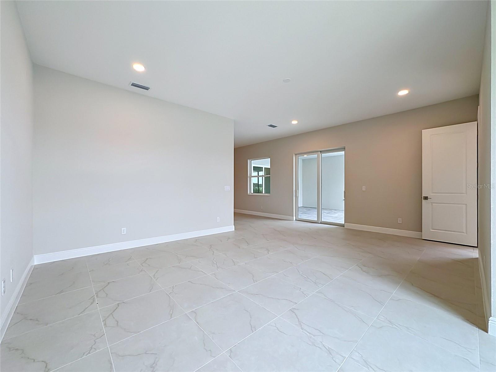RIVER PRESERVE ESTATES - Residential