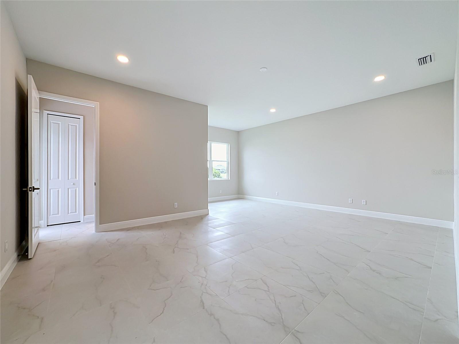 RIVER PRESERVE ESTATES - Residential