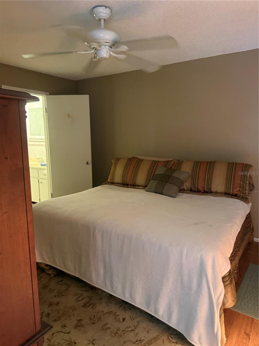 BEACON SQUARE - Residential