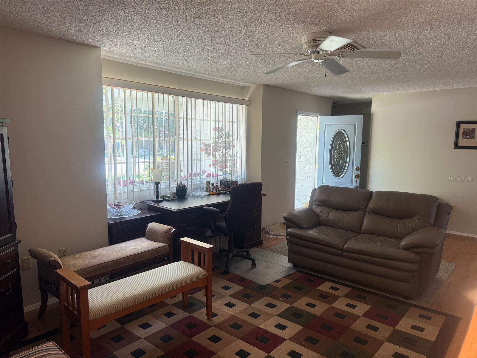 BEACON SQUARE - Residential