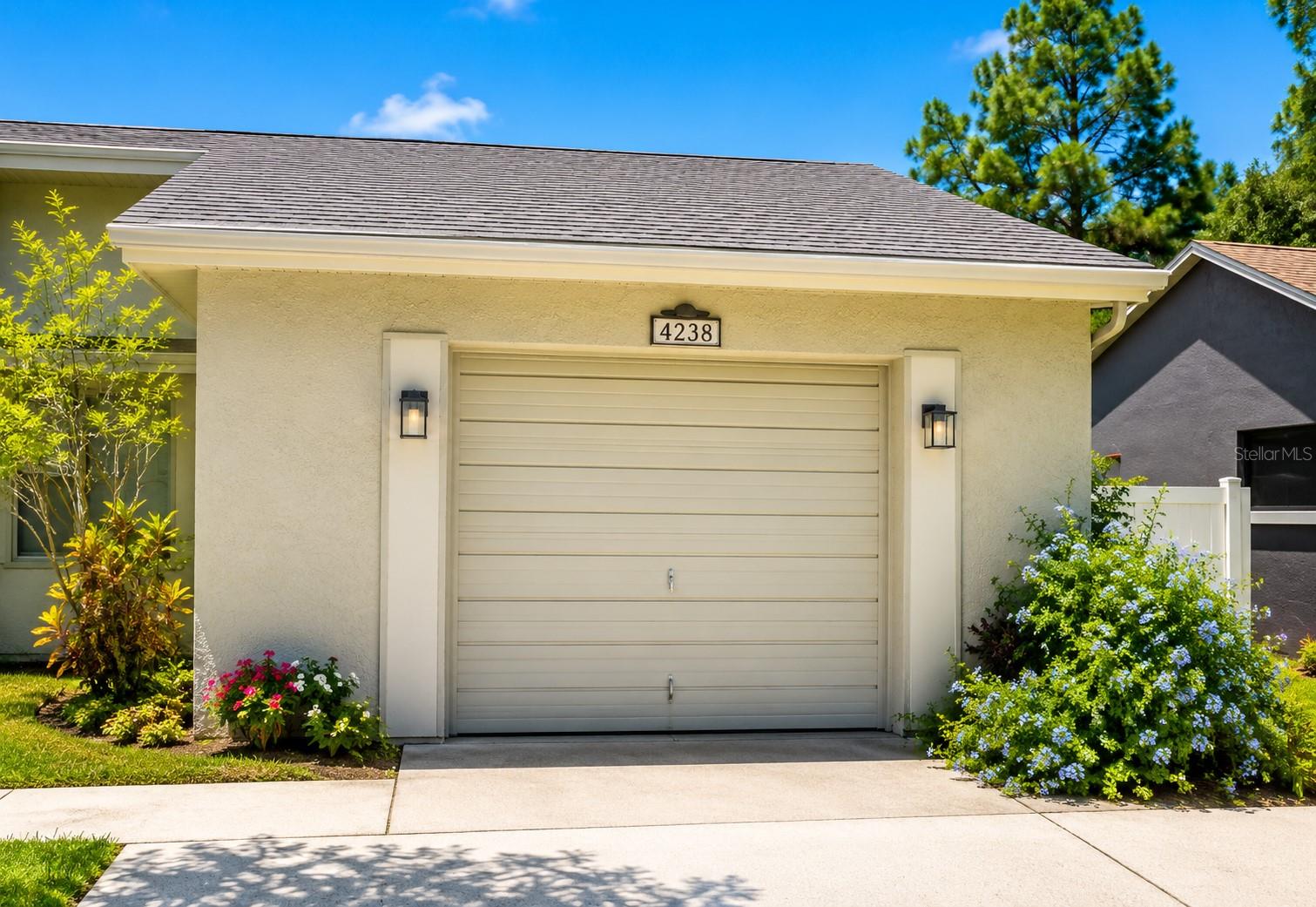 BEACON SQUARE - Residential