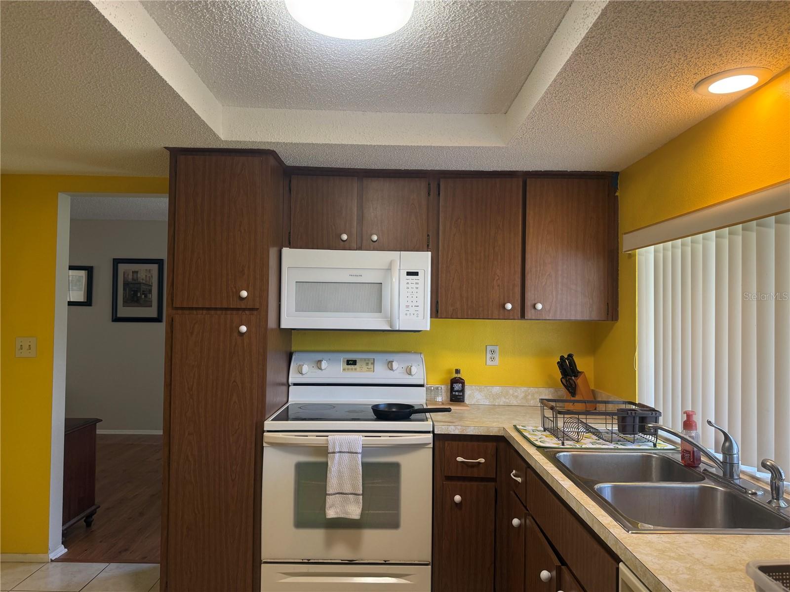 BEACON SQUARE - Residential