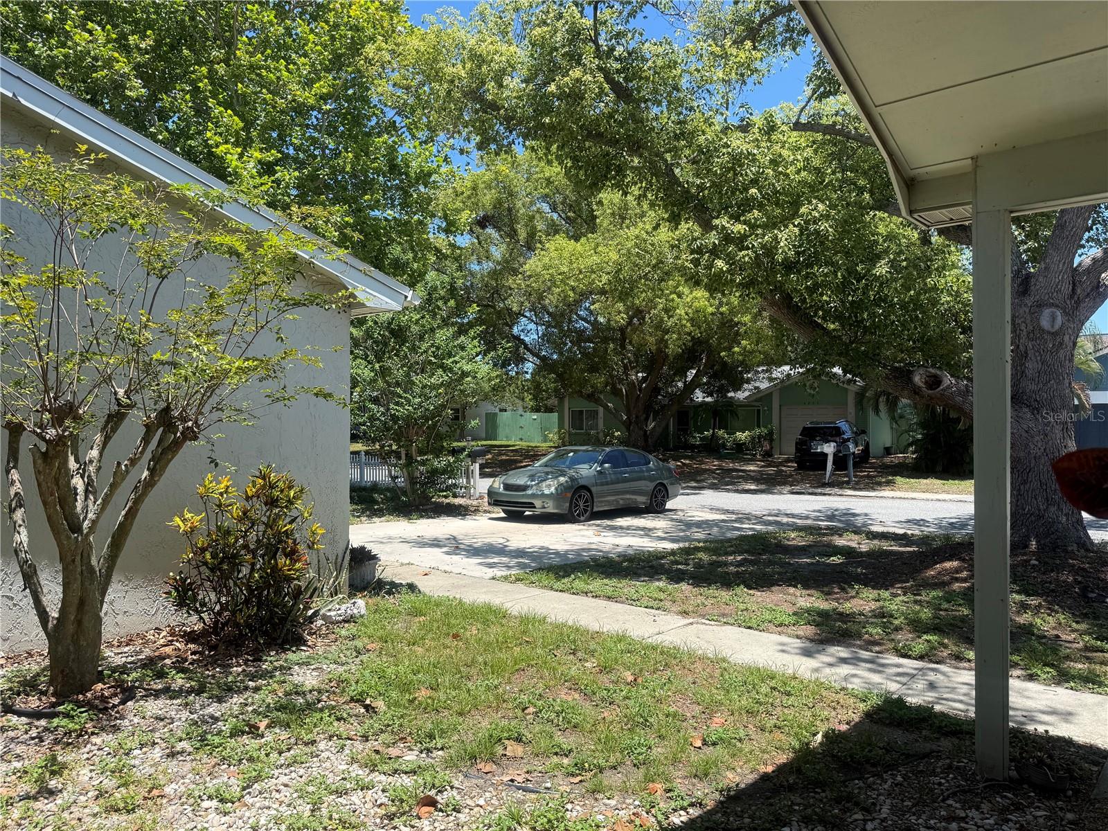 BEACON SQUARE - Residential