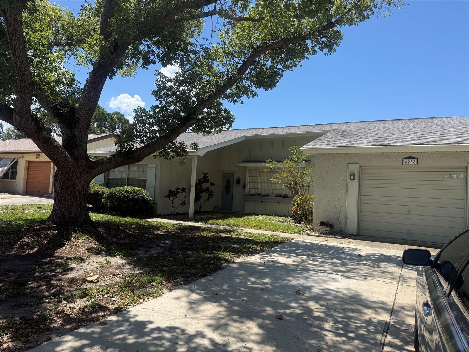 BEACON SQUARE - Residential