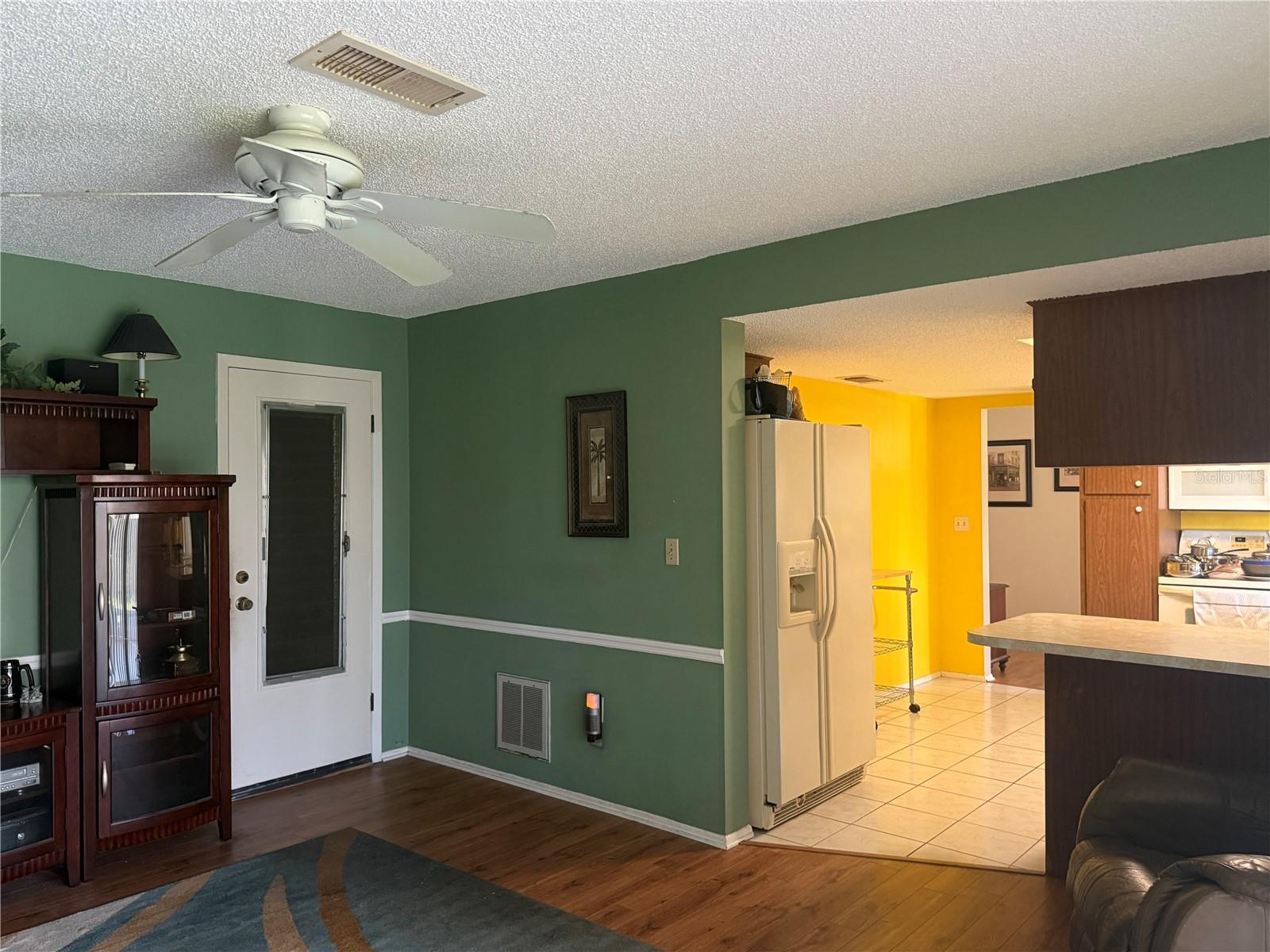 BEACON SQUARE - Residential