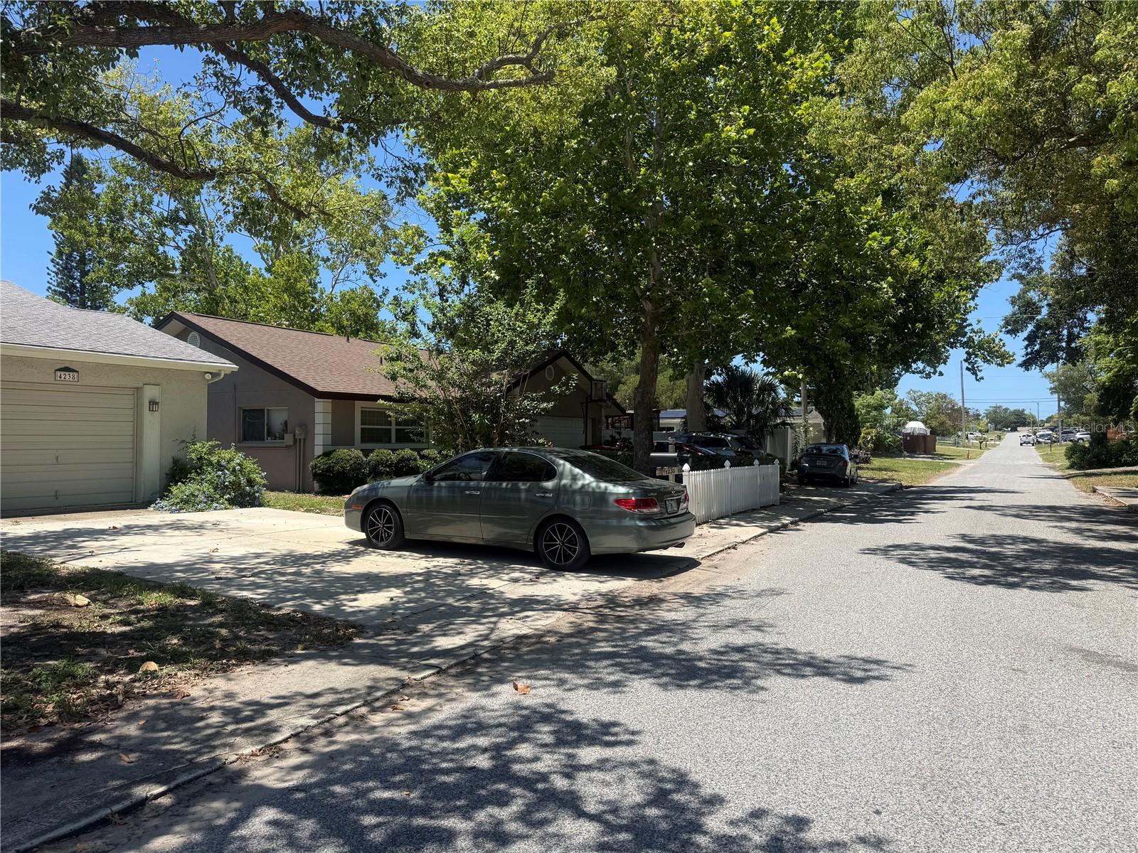 BEACON SQUARE - Residential