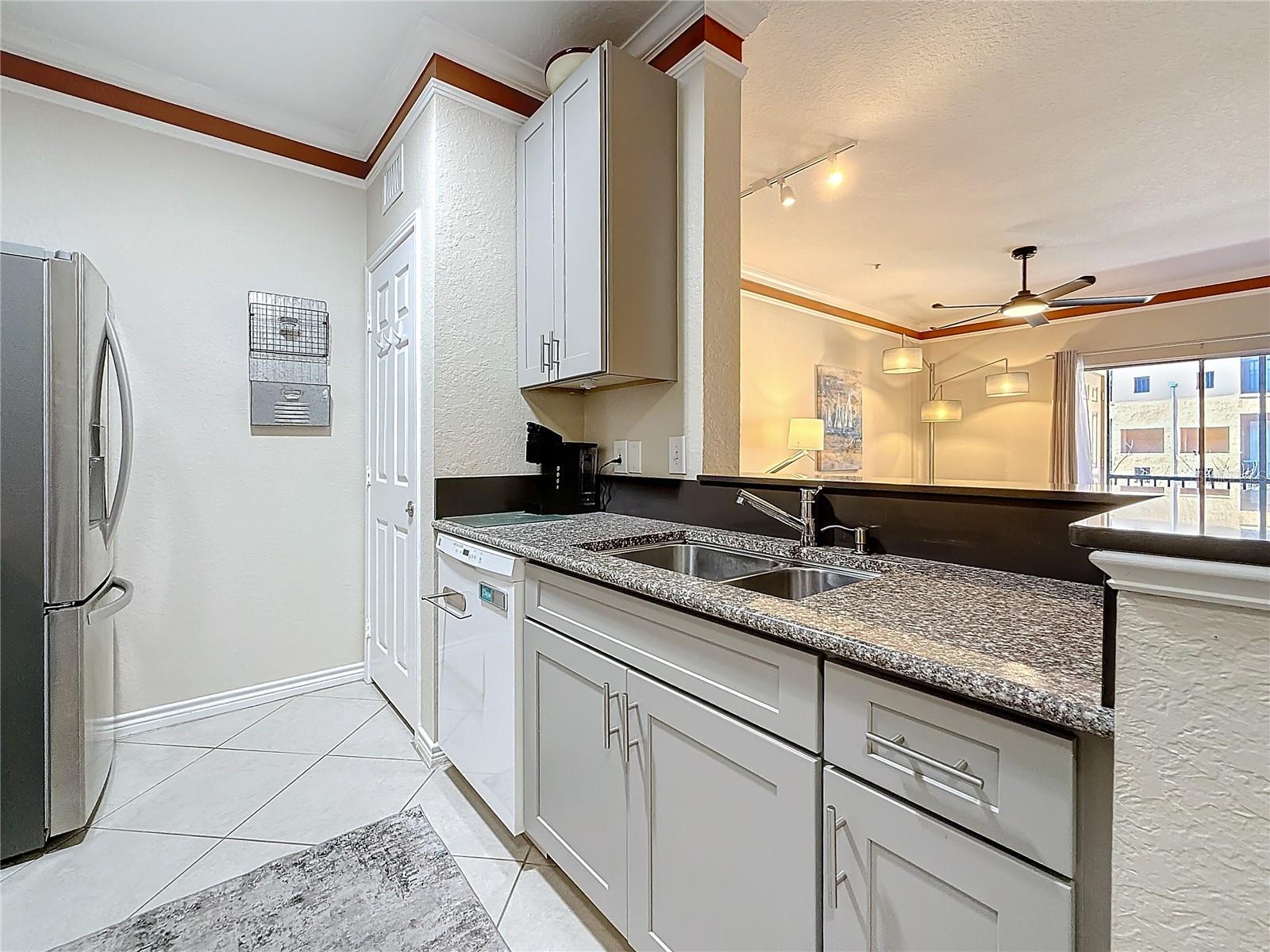 BEACHWALK CONDO - Residential Lease