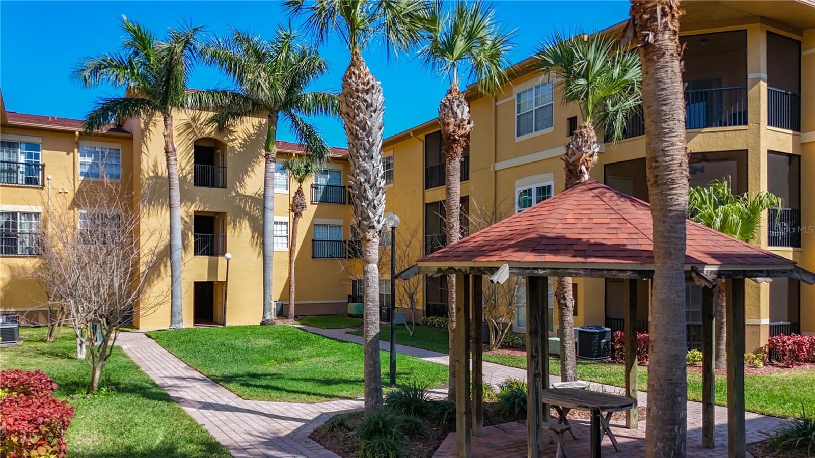 BEACHWALK CONDO - Residential Lease