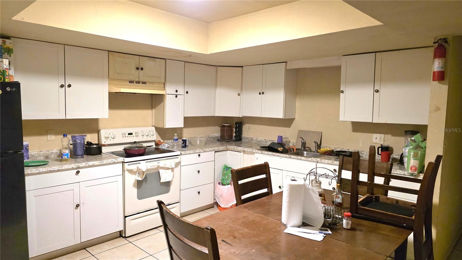 BUCKEYE MANOR - Residential Income