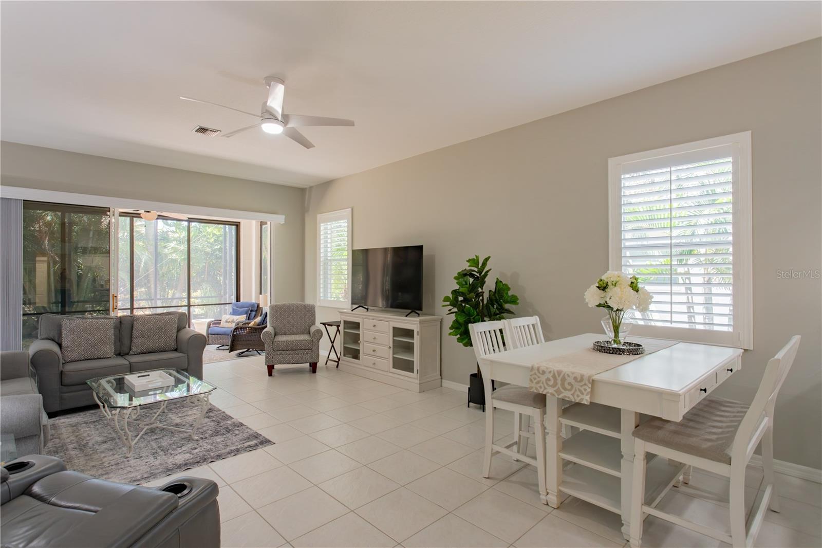 THE LAKES OF JACARANDA - Residential
