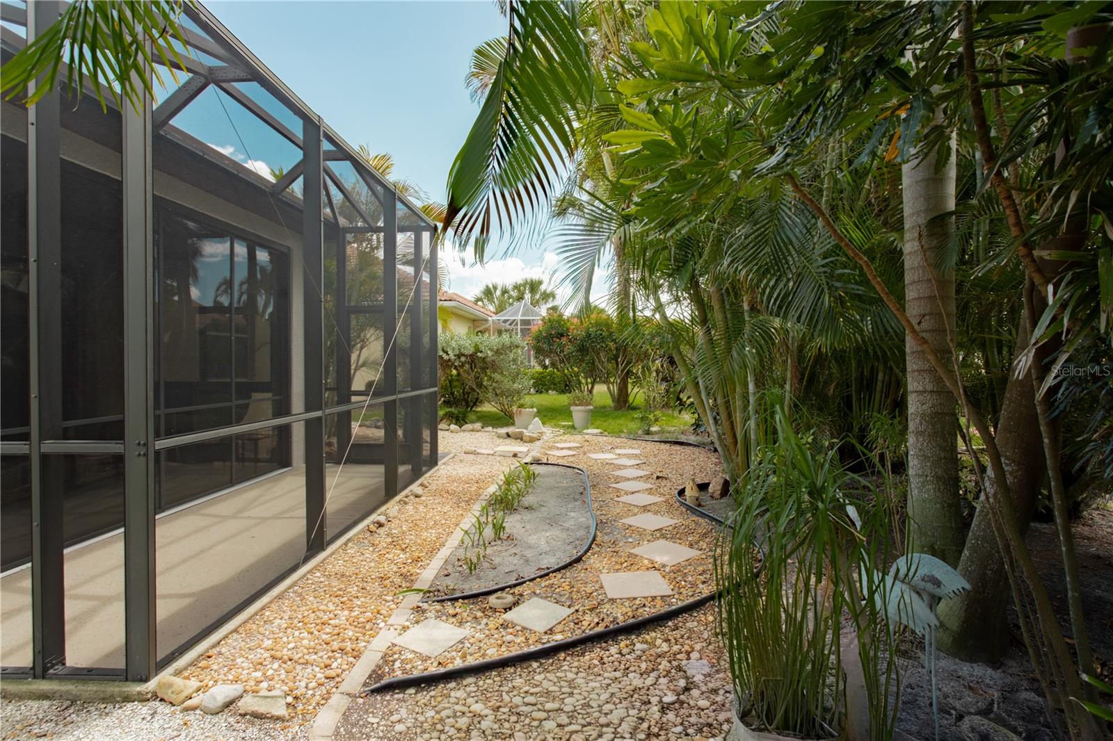 THE LAKES OF JACARANDA - Residential
