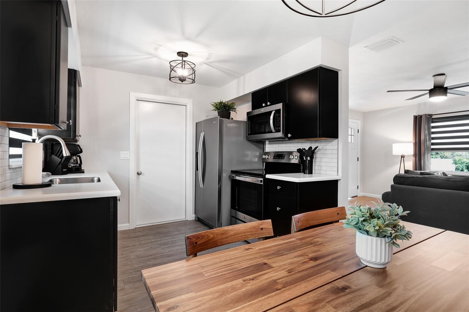 PINEY WOODS - Residential Income