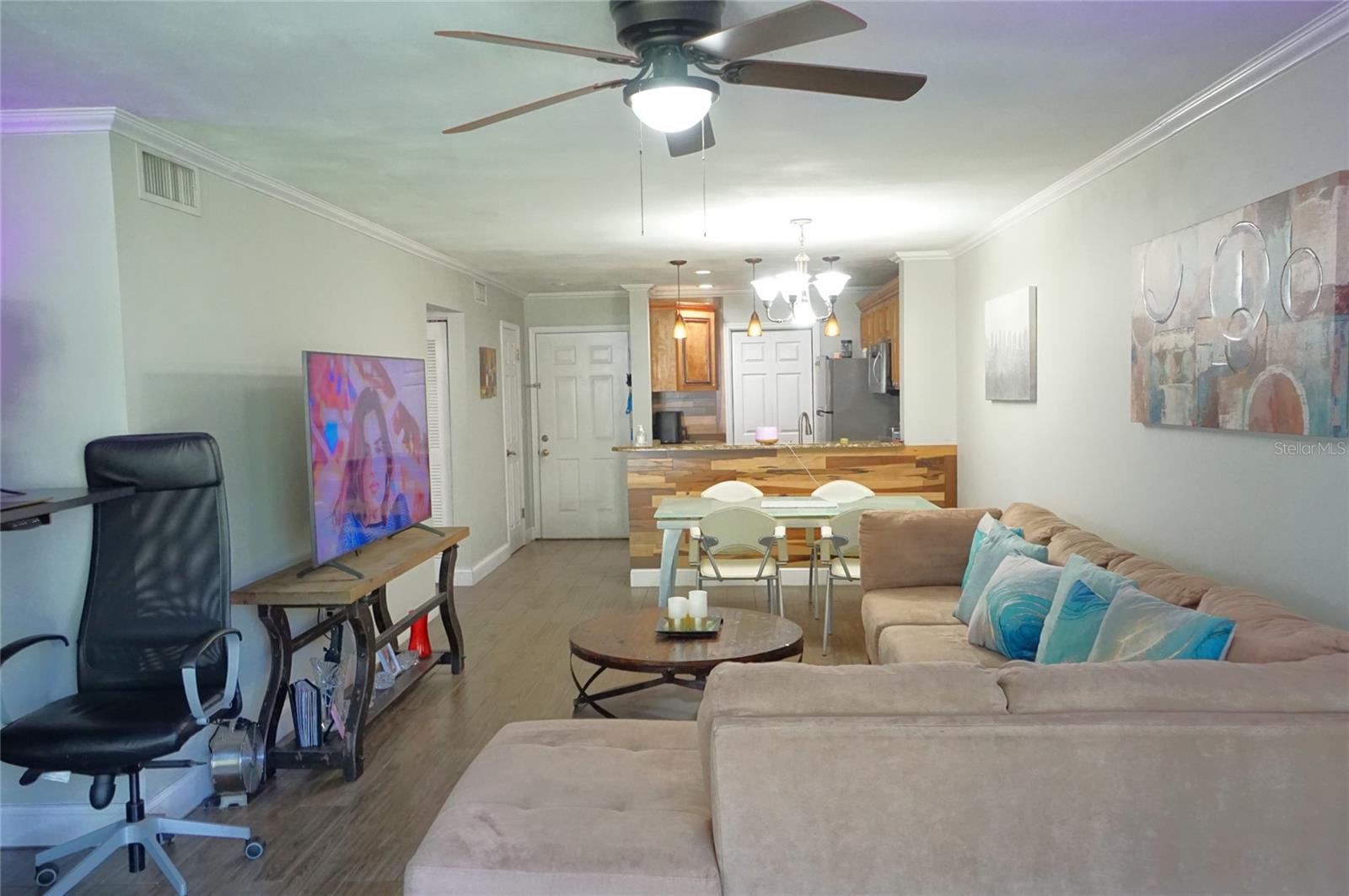 THE LANDINGS OF TAMPA A CONDOM - Residential Lease