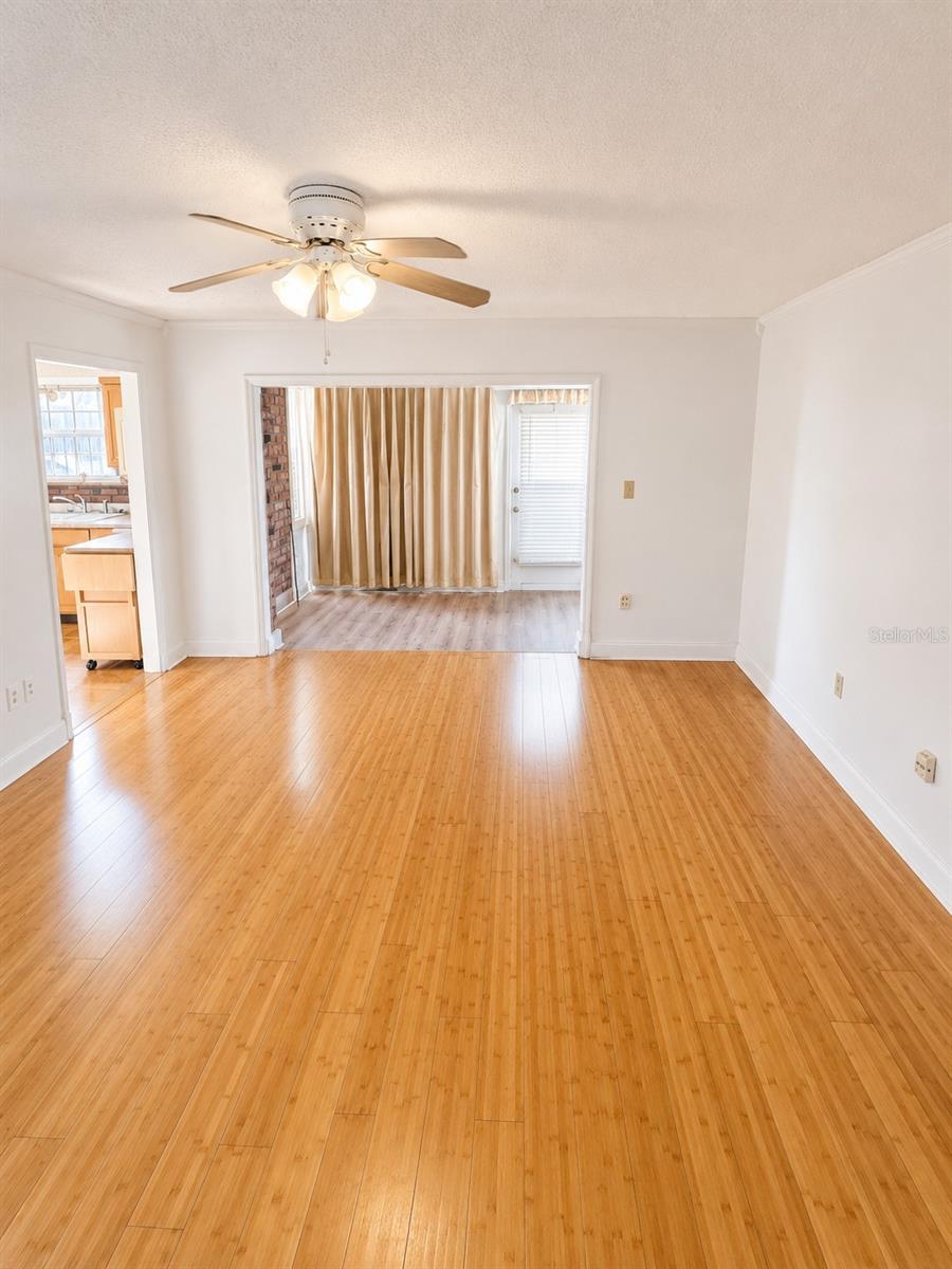 PATRIOT SQUARE APTS - Residential