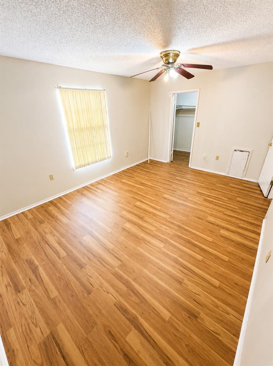 PATRIOT SQUARE APTS - Residential