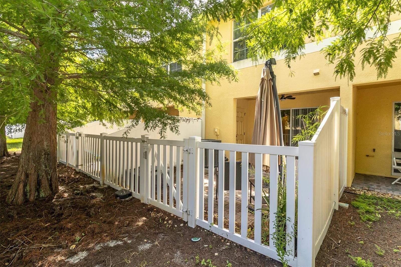 THOUSAND OAKS EAST PH V - Residential