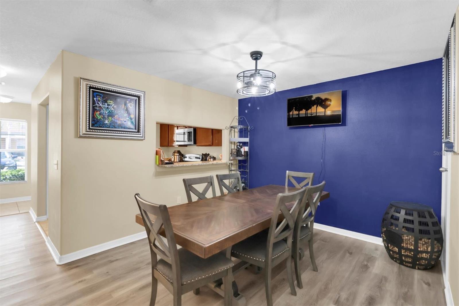 THOUSAND OAKS EAST PH V - Residential