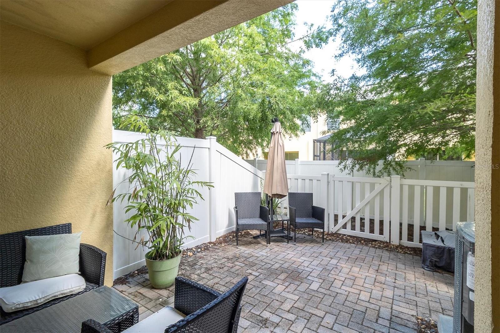 THOUSAND OAKS EAST PH V - Residential