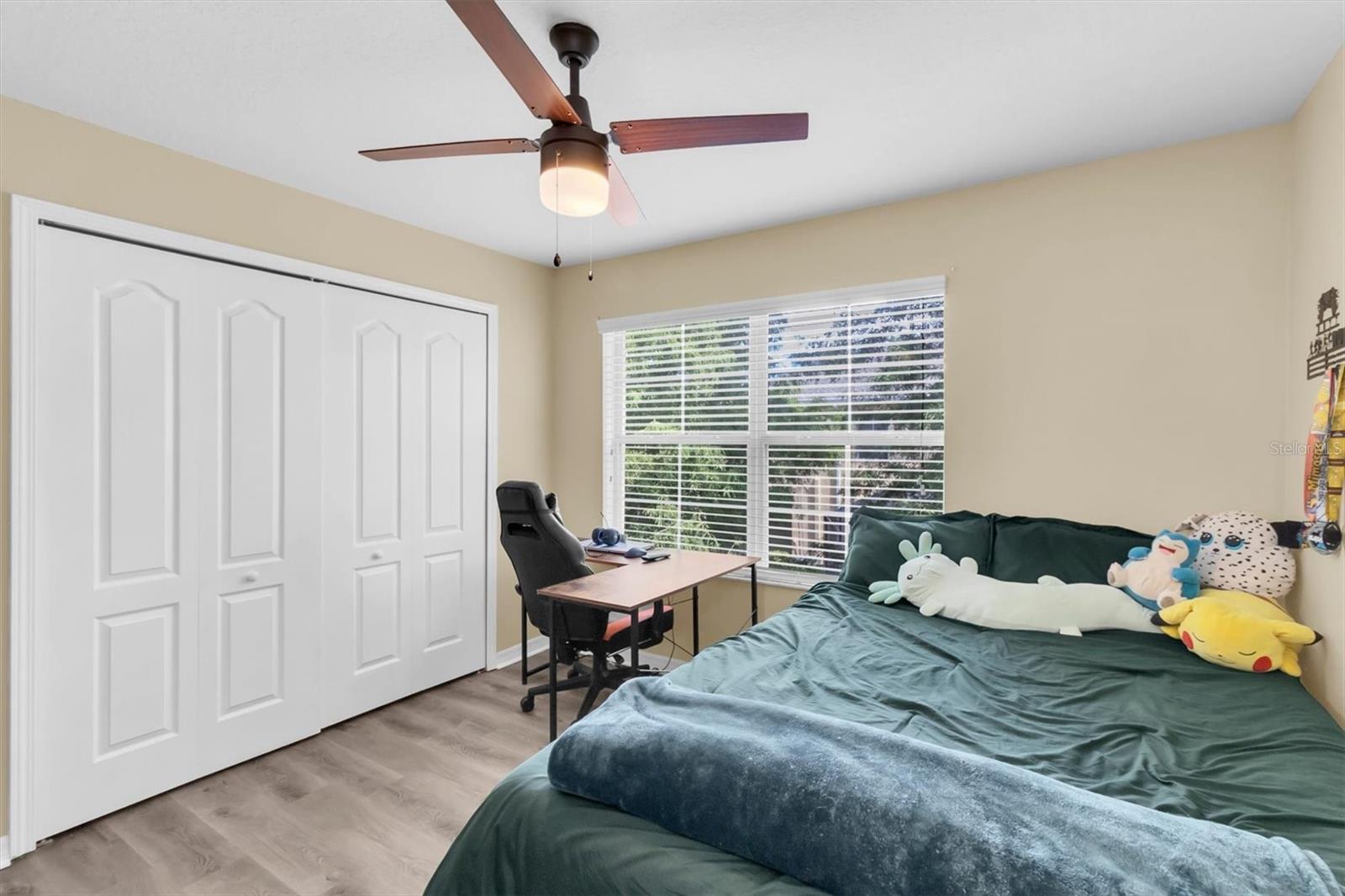 THOUSAND OAKS EAST PH V - Residential