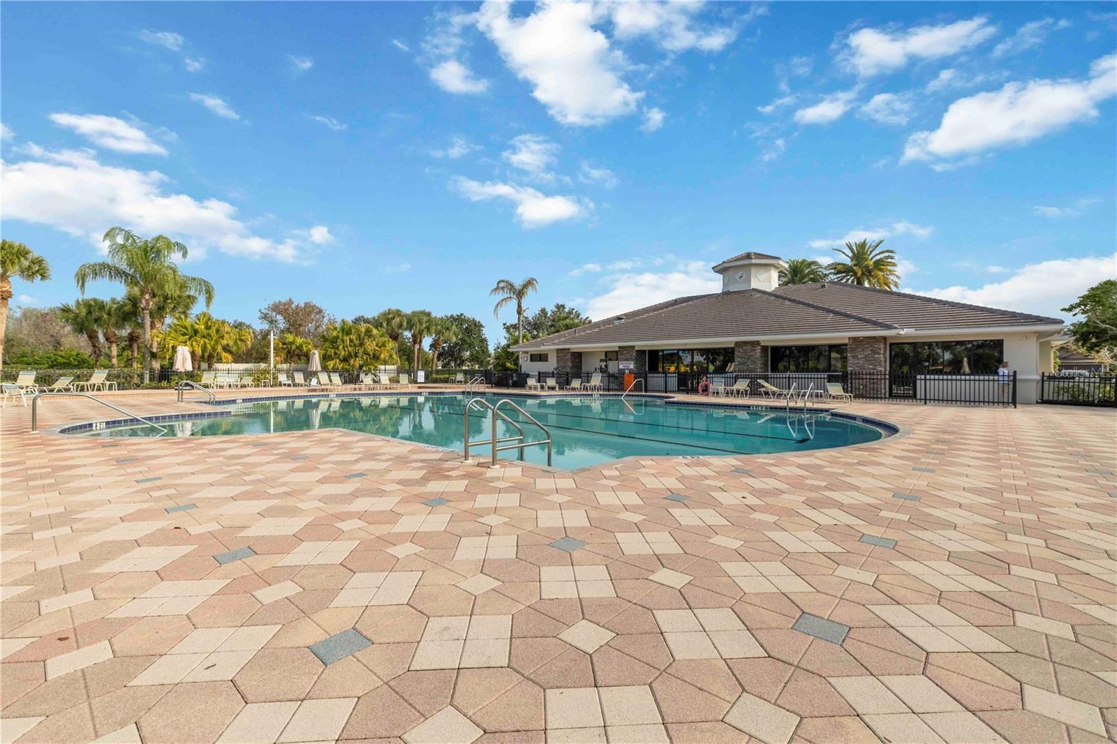 STONEYBROOK AT HERITAGE HARBOUR C-1 - Residential