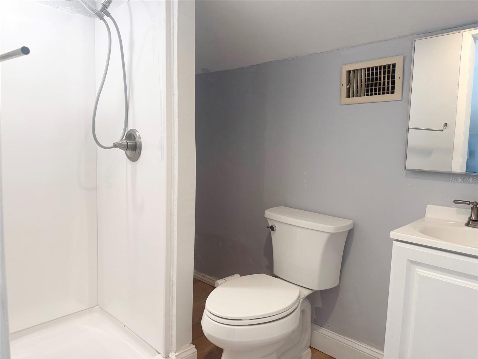 ULMERTON - Residential Lease