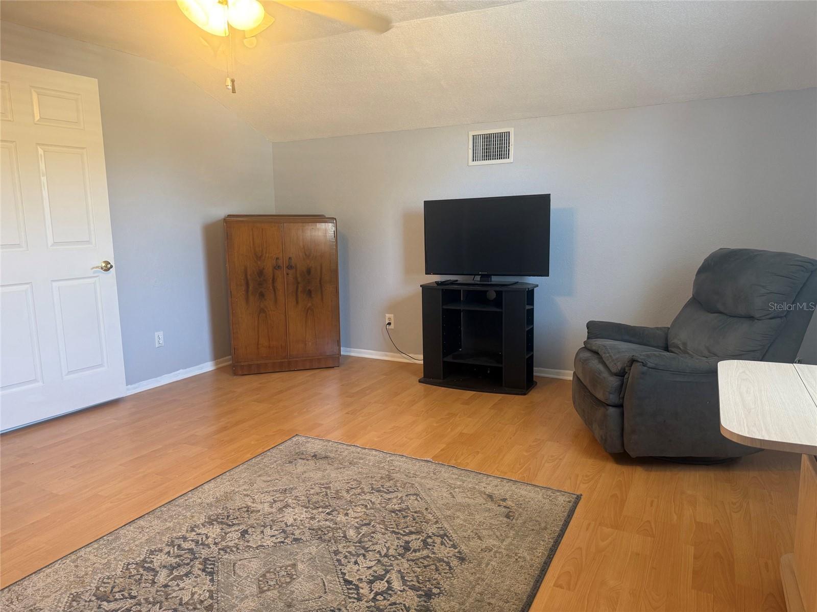 ULMERTON - Residential Lease