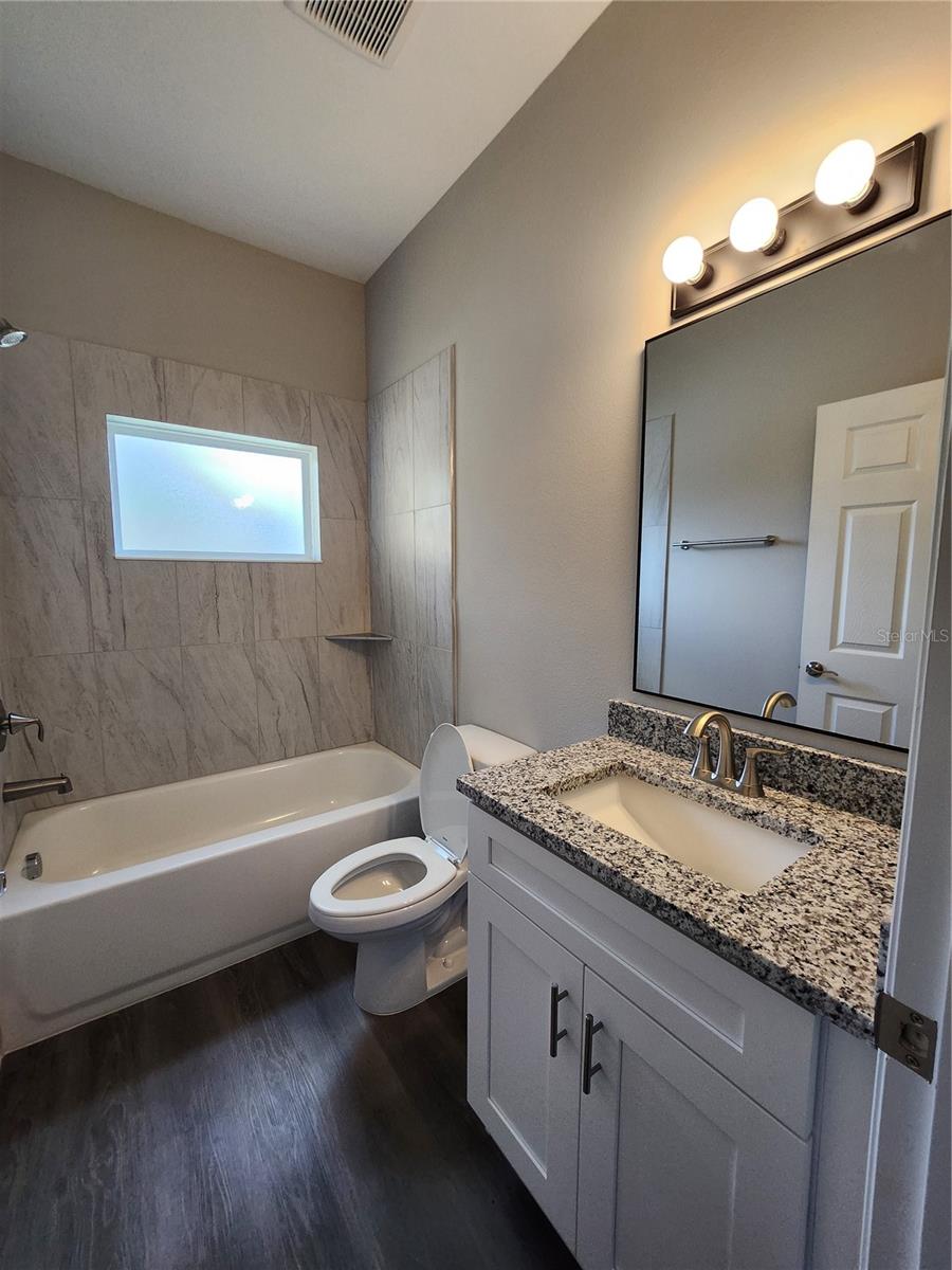 KNOLL PINE - Residential