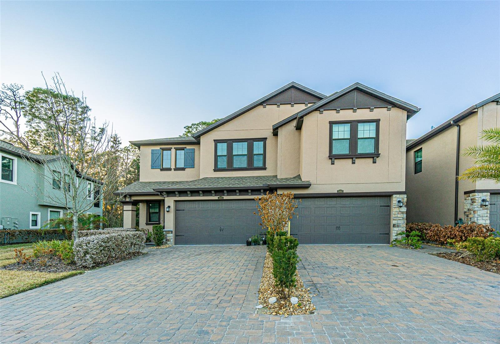 ESTANCIA - Residential